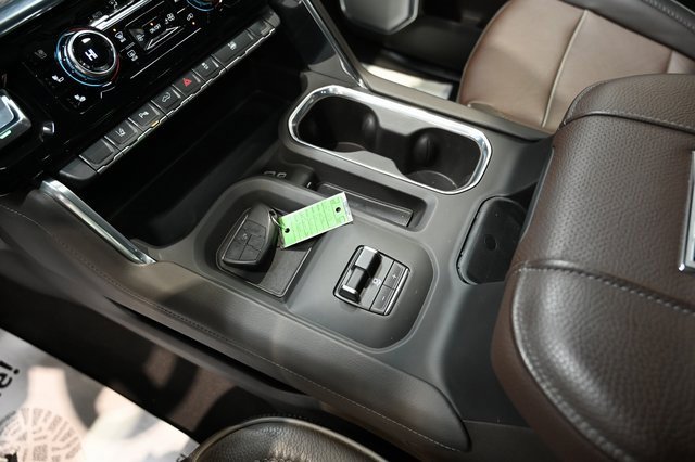 Used 2024 GMC Sierra 3500 Denali image 21