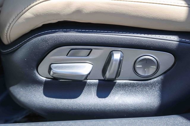 Used 2022 Lexus LS 500 w/ Accessory Package (Z1) image 26