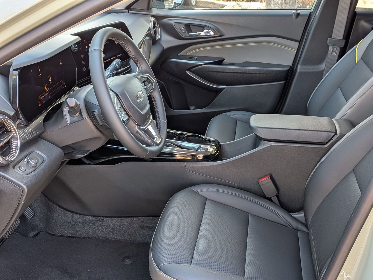 New 2026 Chevrolet Trax ACTIV w/ Driver Confidence Package image 17