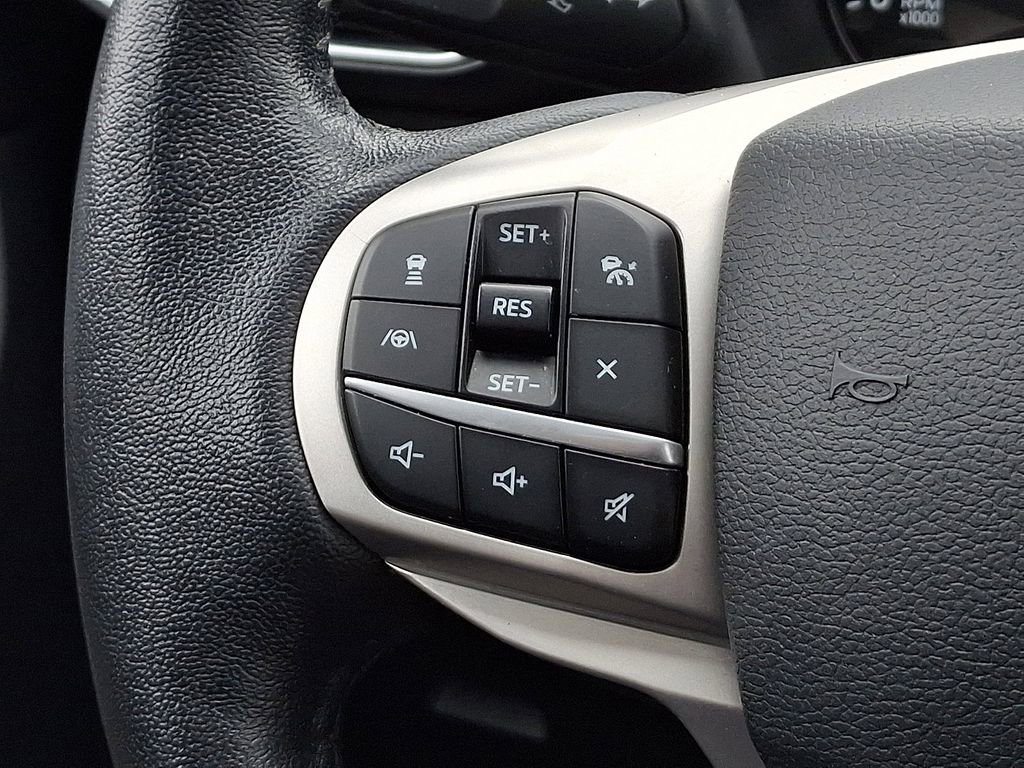 Used 2021 Ford Explorer Limited w/ Equipment Group 301A image 24