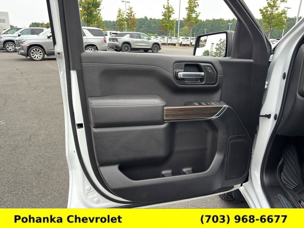 Used 2022 Chevrolet Silverado 1500 LT Trail Boss AWD/4WD image 22