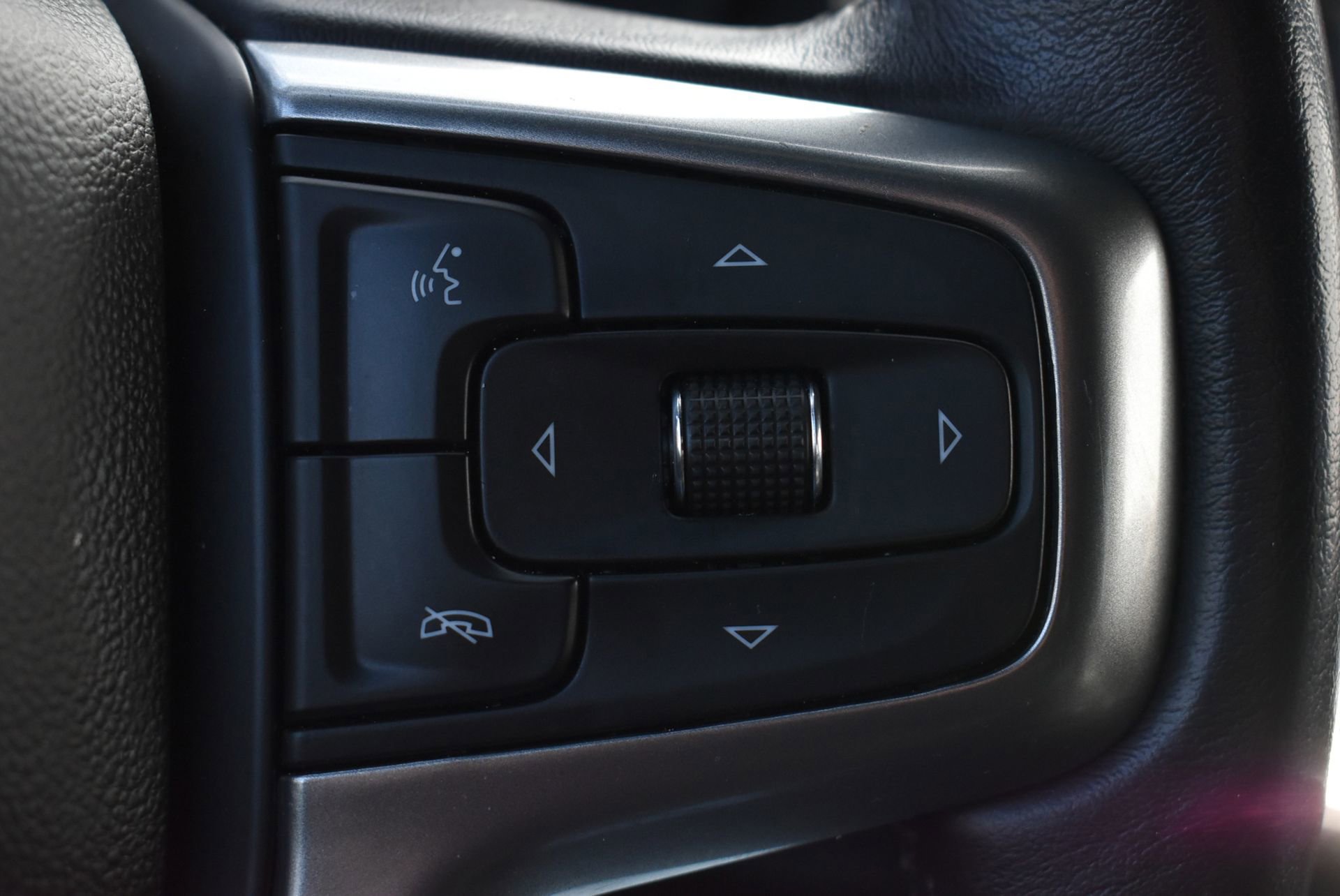 Used 2023 Chevrolet Tahoe Premier image 20