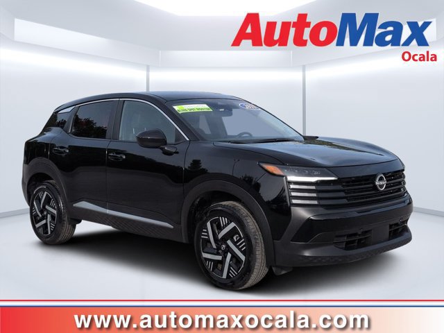 Used 2025 Nissan Kicks SV