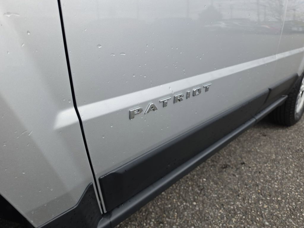 Used 2012 Jeep Patriot Sport AWD/4WD image 30