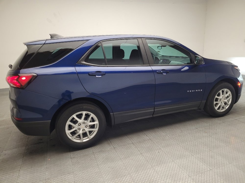 Used 2022 Chevrolet Equinox LS image 10