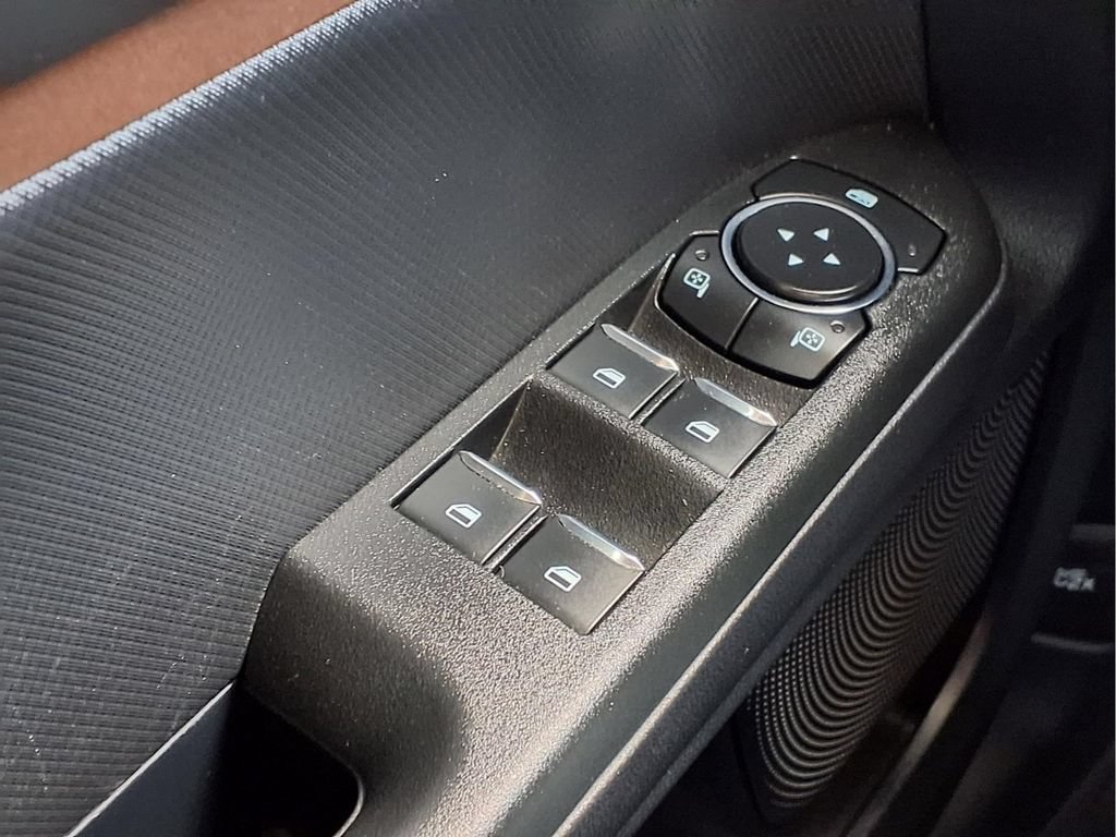 Used 2024 Ford Bronco Sport Outer Banks AWD/4WD image 19