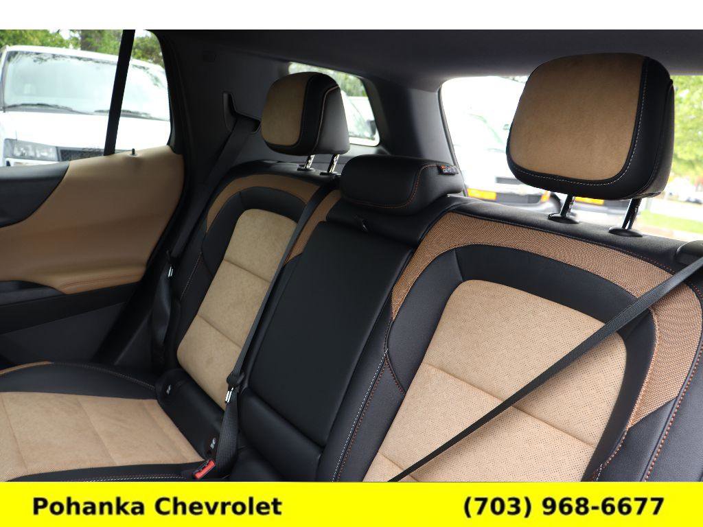 New 2026 Chevrolet Equinox ACTIV AWD/4WD image 24