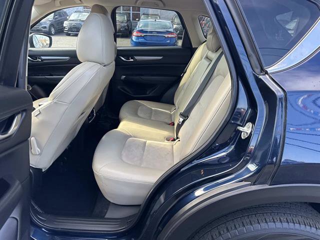 Used 2021 MAZDA CX-5 Touring image 8