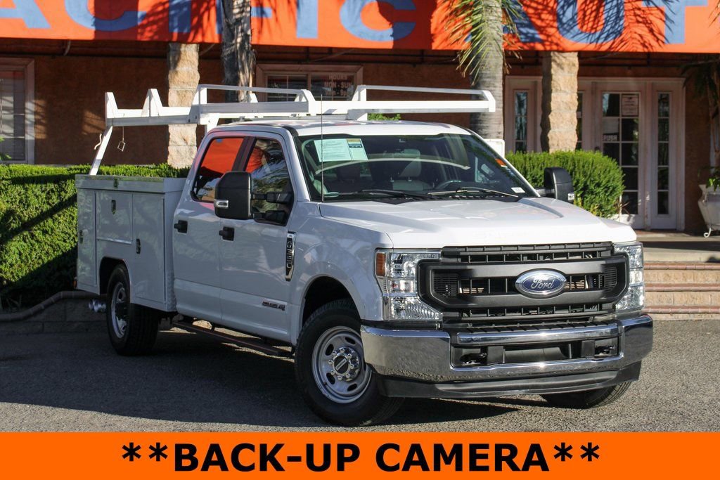 Used 2022 Ford F350 XL w/ Power Equipment Group image 2