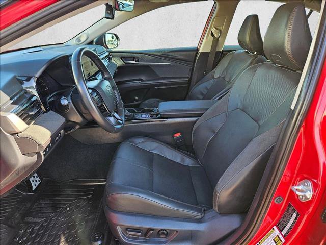 Used 2025 Toyota Camry XLE w/ Premium Package FWD image 21