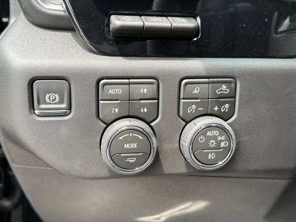 New 2026 Chevrolet Silverado 1500 LTZ w/ Technology Package AWD/4WD image 24