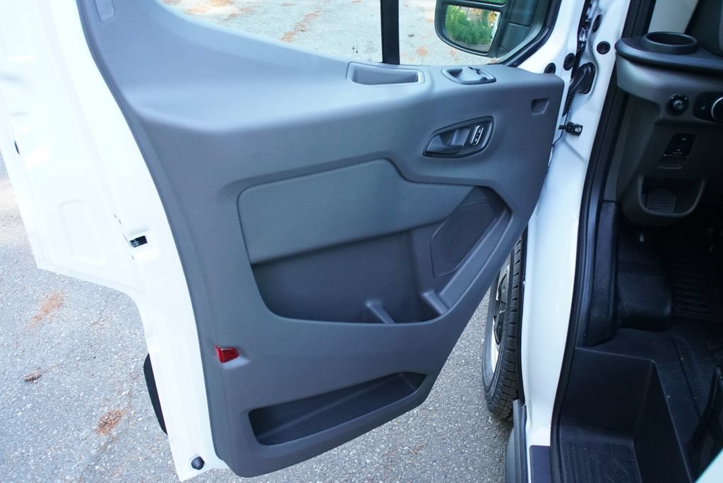 New 2026 Ford Transit 150 Low Roof RWD image 14