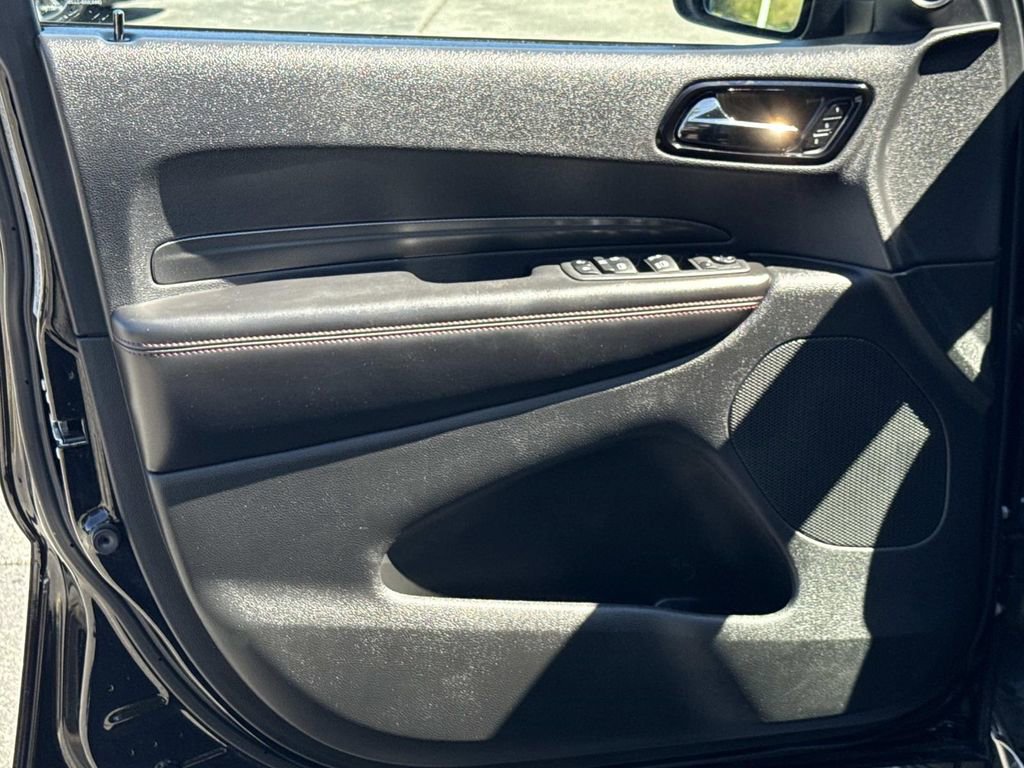 Used 2022 Dodge Durango R/T w/ Blacktop Package image 15
