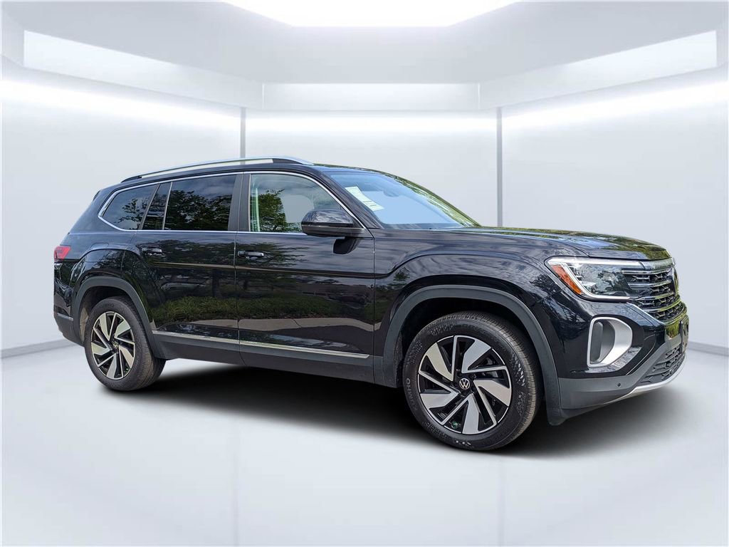 Used 2025 Volkswagen Atlas SEL AWD/4WD image 1