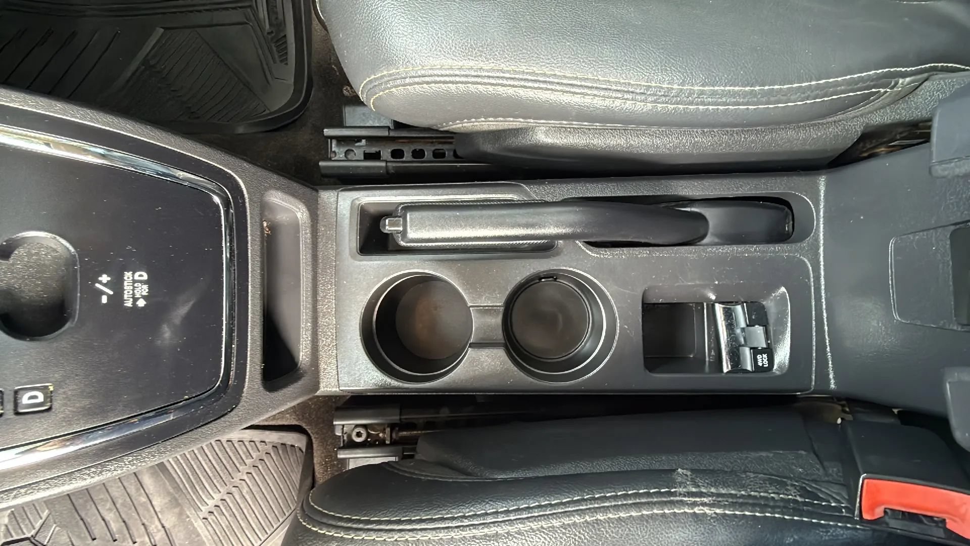 Used 2015 Jeep Patriot High Altitude AWD/4WD image 38