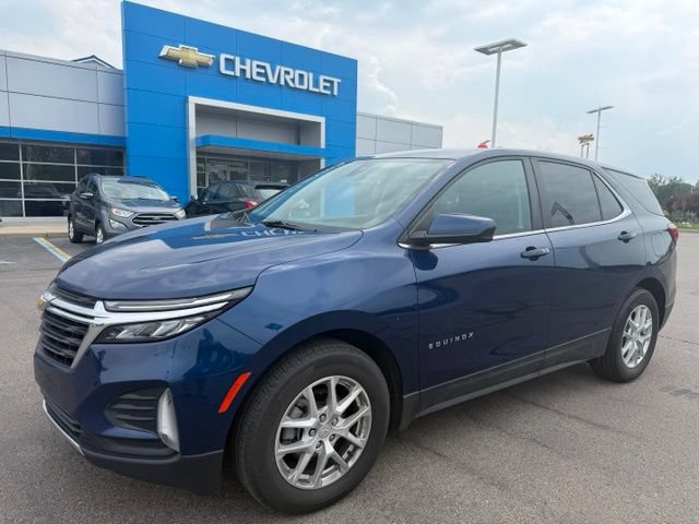 Used 2022 Chevrolet Equinox LT FWD image 1