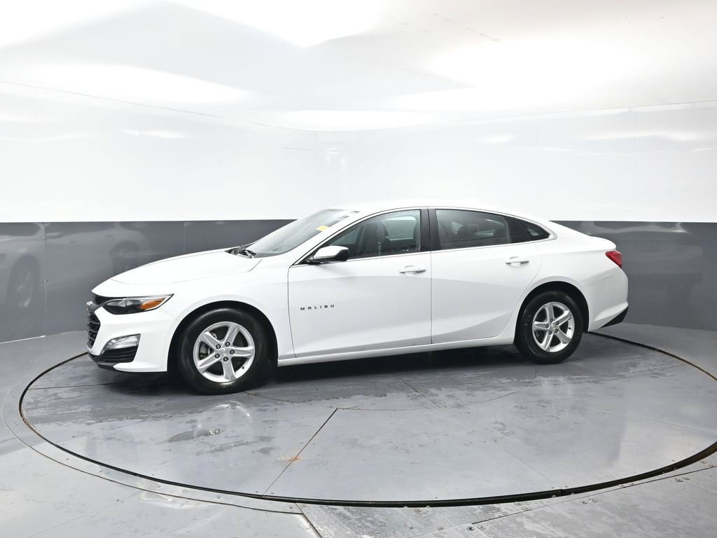 Used 2024 Chevrolet Malibu LT FWD image 9