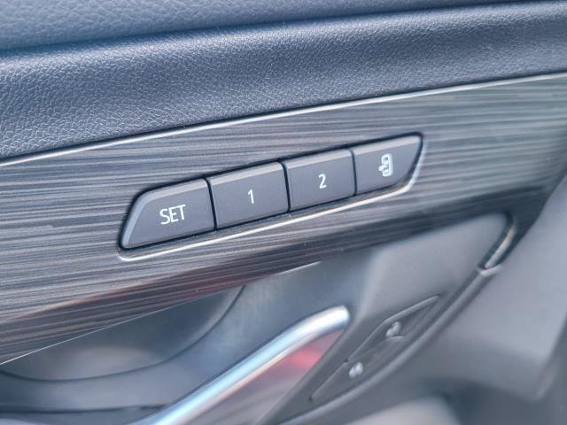 Used 2024 GMC Terrain SLT FWD image 9