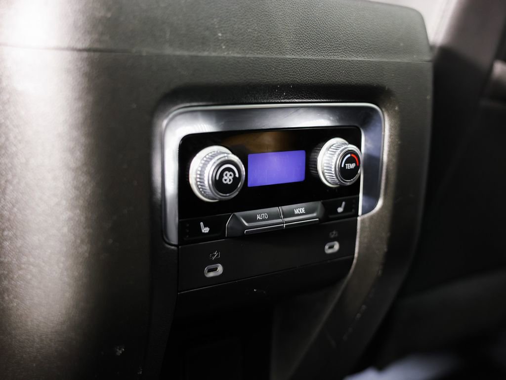 Used 2023 GMC Yukon XL AT4 w/ Max Trailering Package image 23