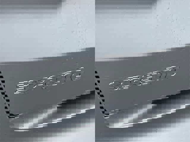 Used 2023 Kia Sorento EX image 20