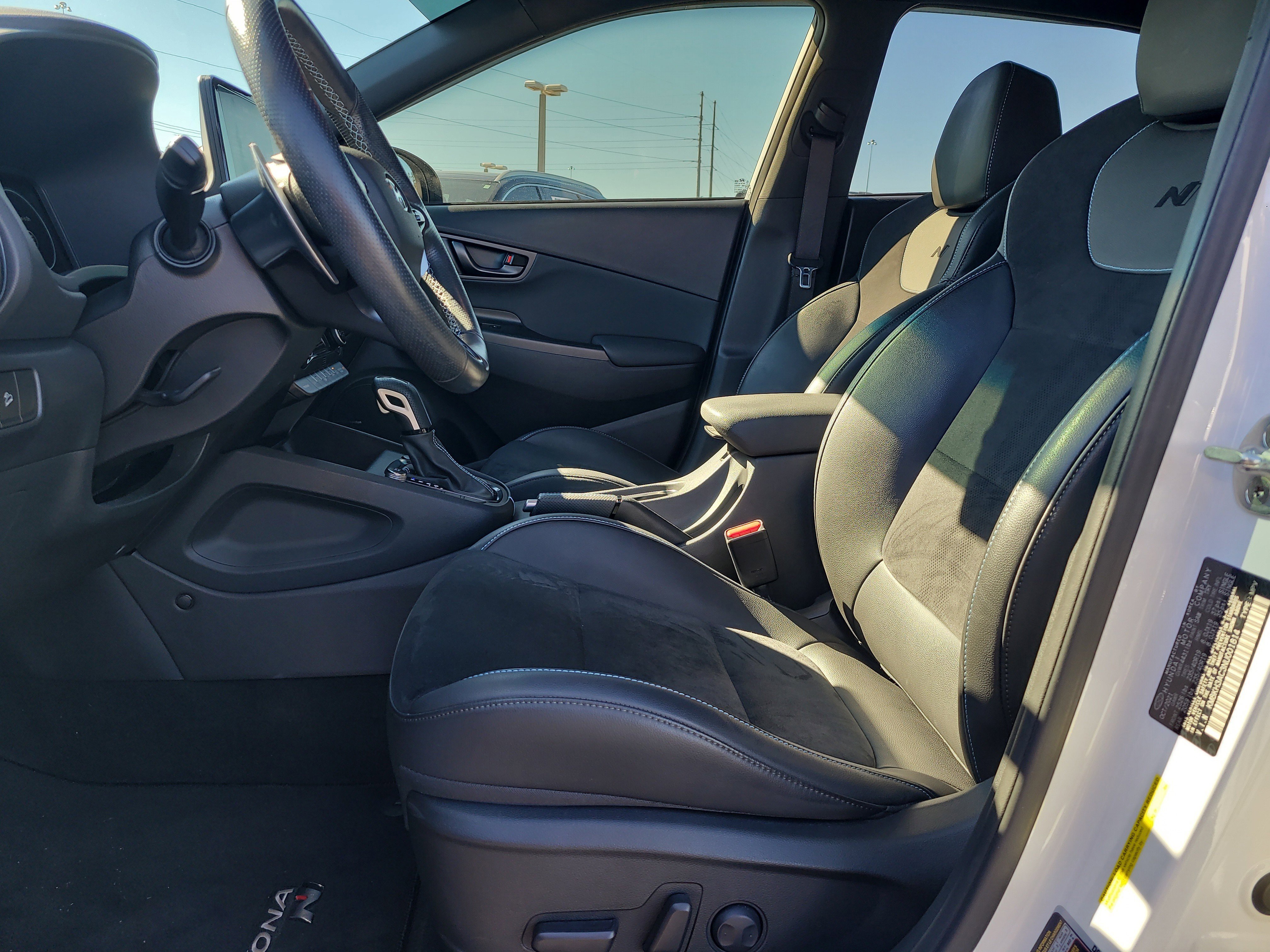 Used 2022 Hyundai Kona N image 16