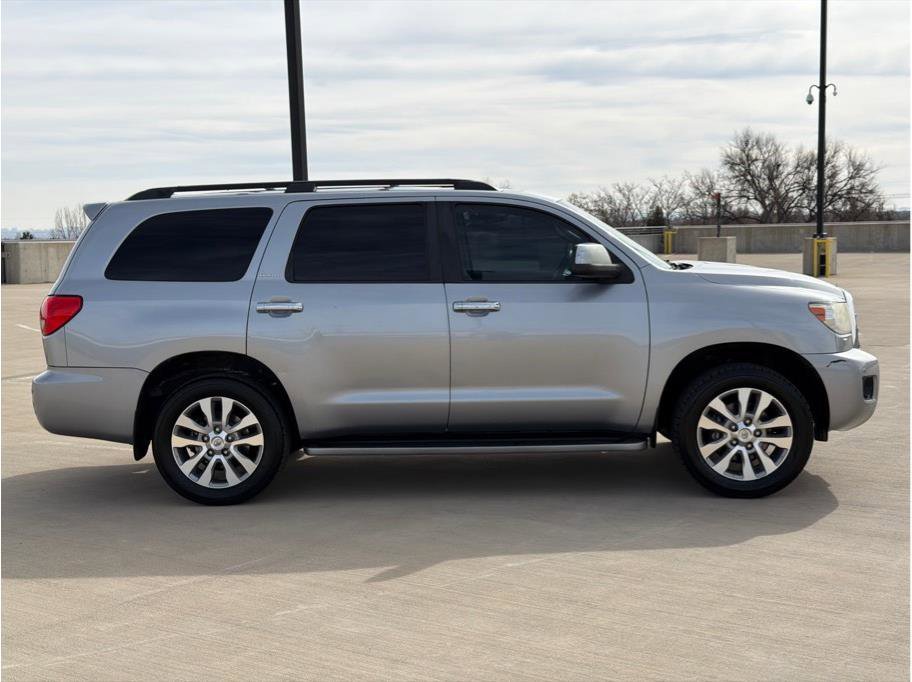 Used 2011 Toyota Sequoia Limited image 9