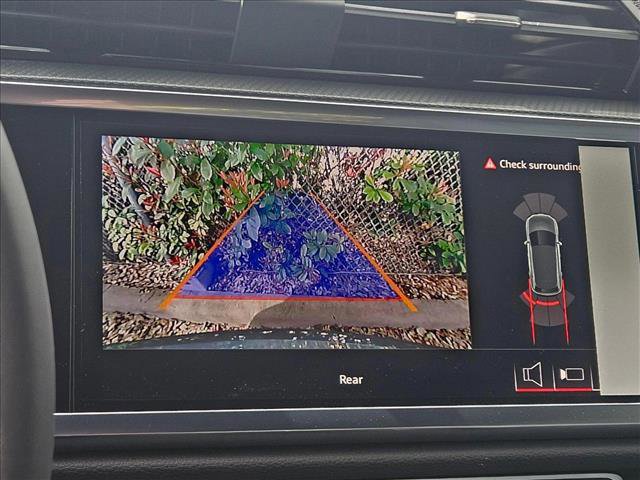 New 2025 Audi Q3 2.0T Premium w/ Convenience Package AWD/4WD image 11