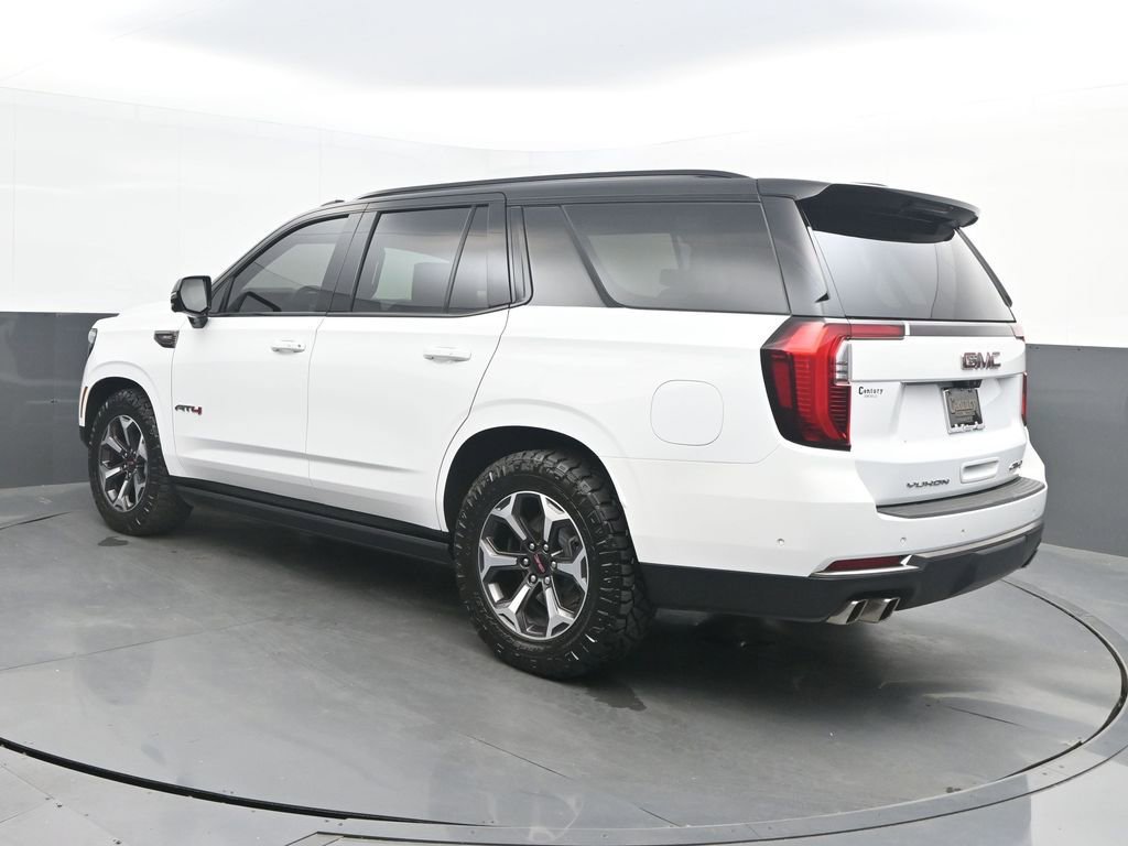 Used 2025 GMC Yukon AT4 Ultimate image 3