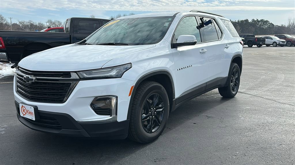 Certified 2023 Chevrolet Traverse LT w/ Midnight/Sport Edition image 3