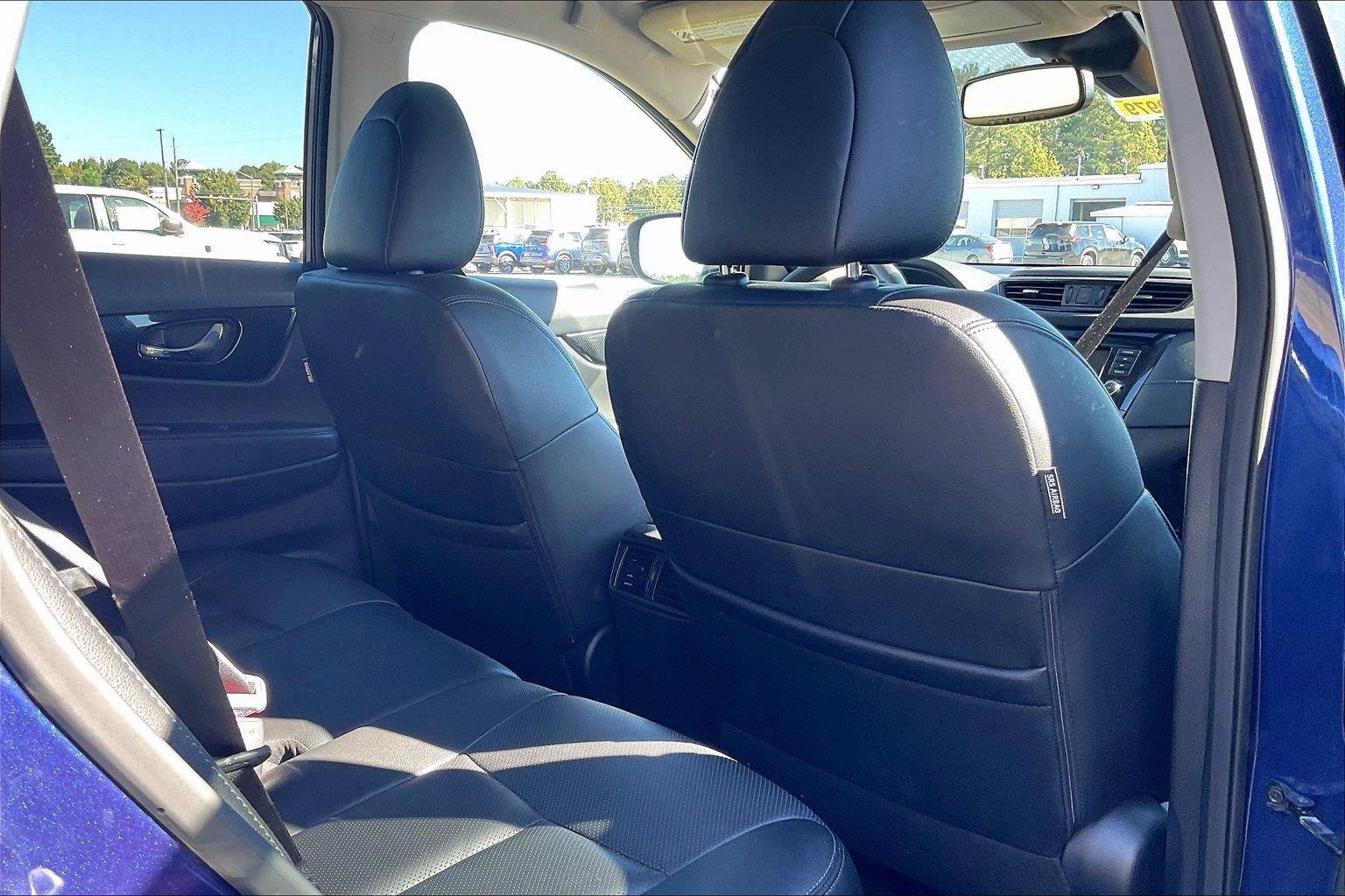 Used 2020 Nissan Rogue SL FWD image 9