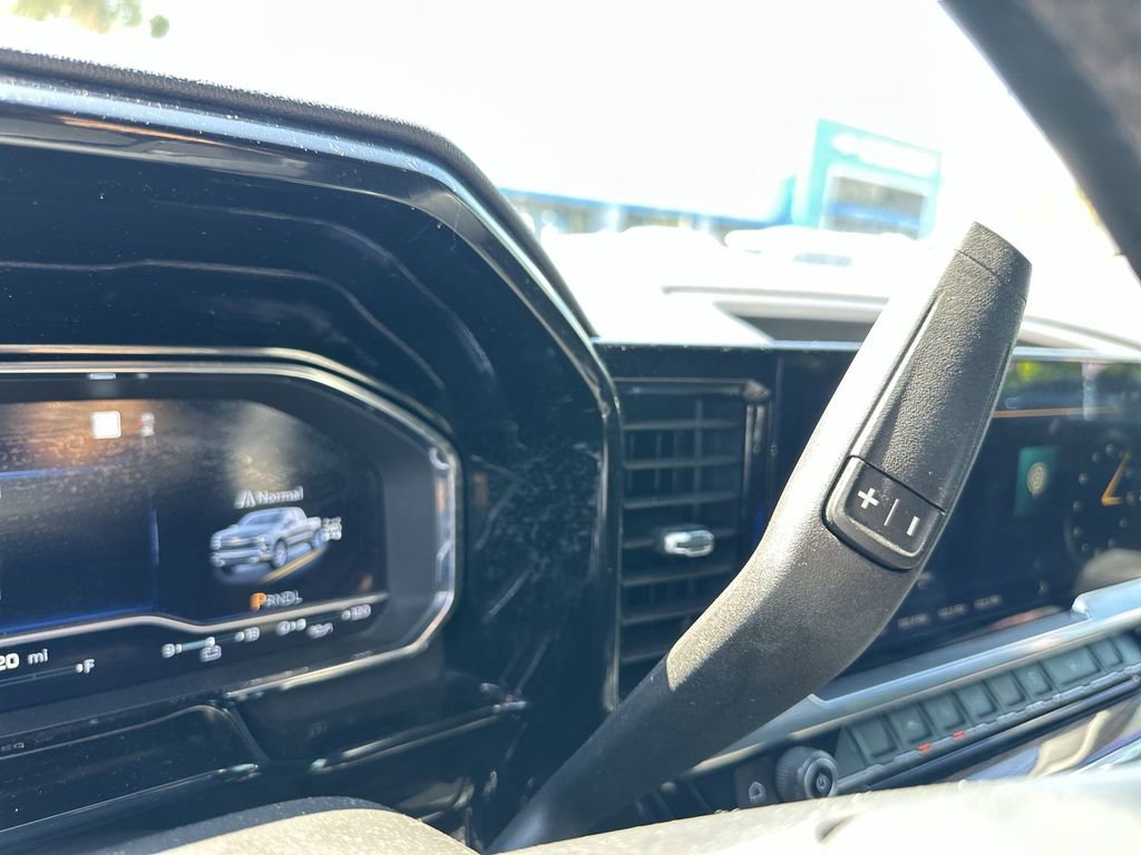 Used 2023 Chevrolet Silverado 1500 LT AWD/4WD image 27