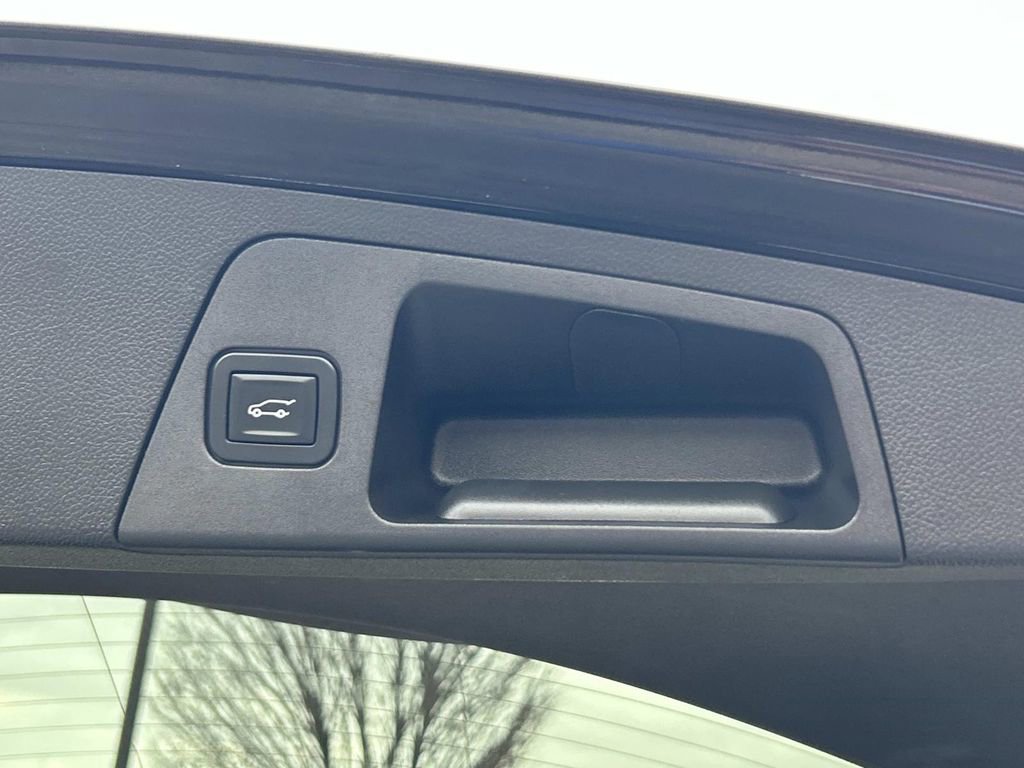 Used 2017 Buick Envision Premium image 14