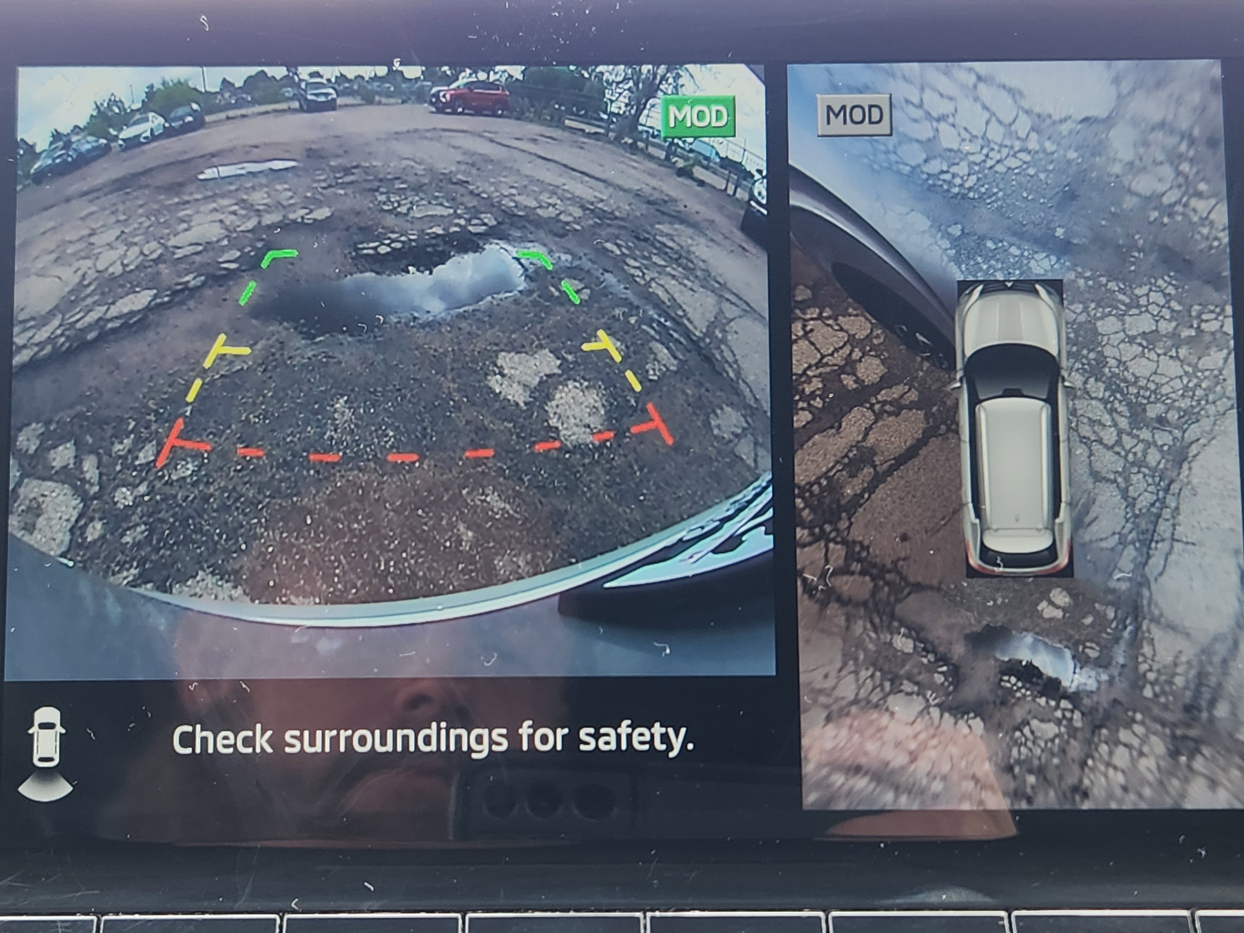 Used 2022 Mitsubishi Outlander SE image 13