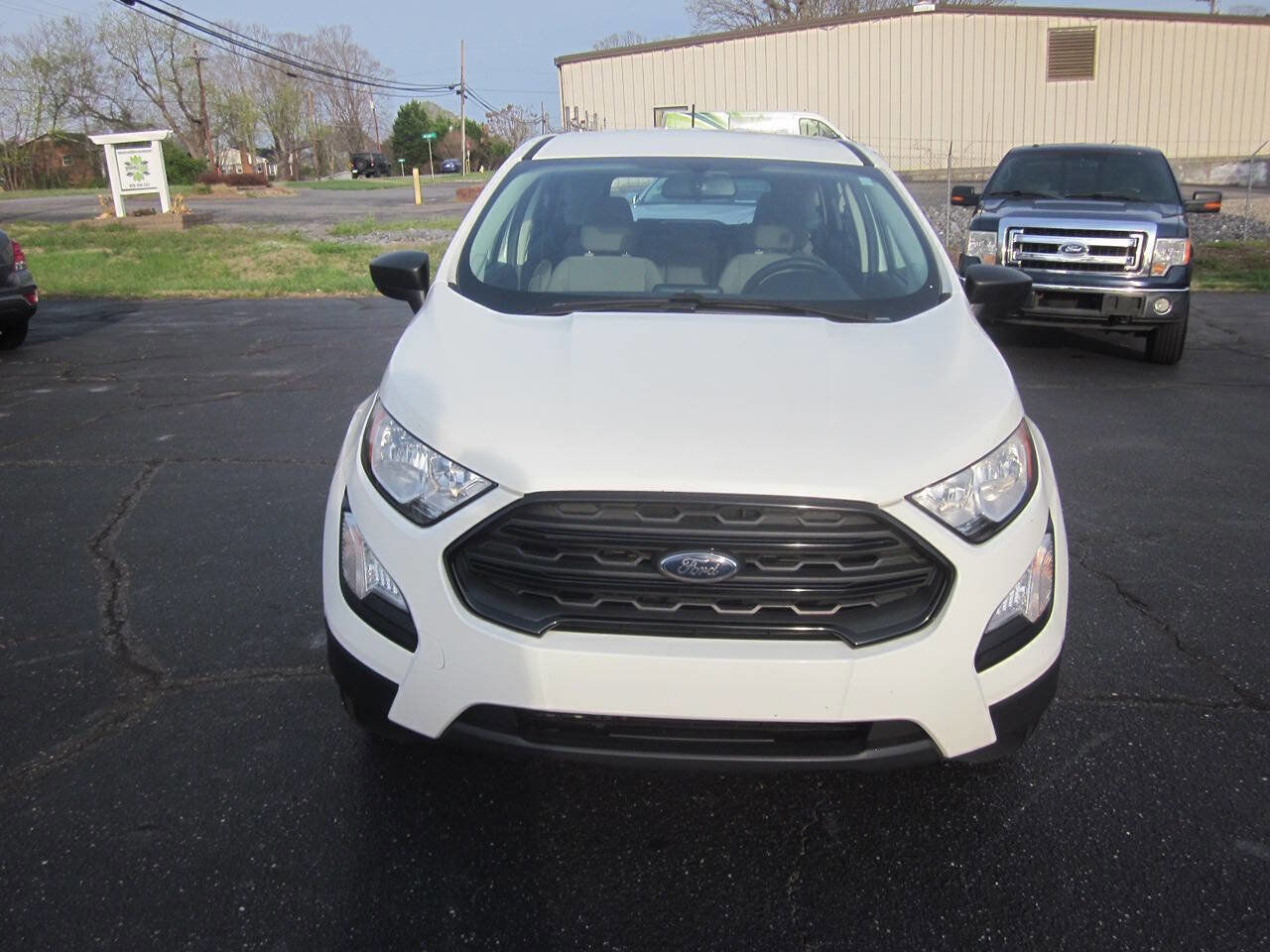 Used 2020 Ford EcoSport S FWD image 3