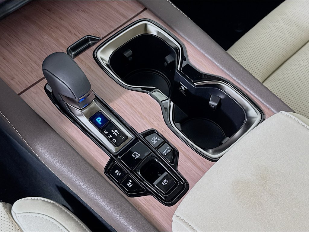 Certified 2026 Lexus RX 450h AWD w/ Convenience Package image 15