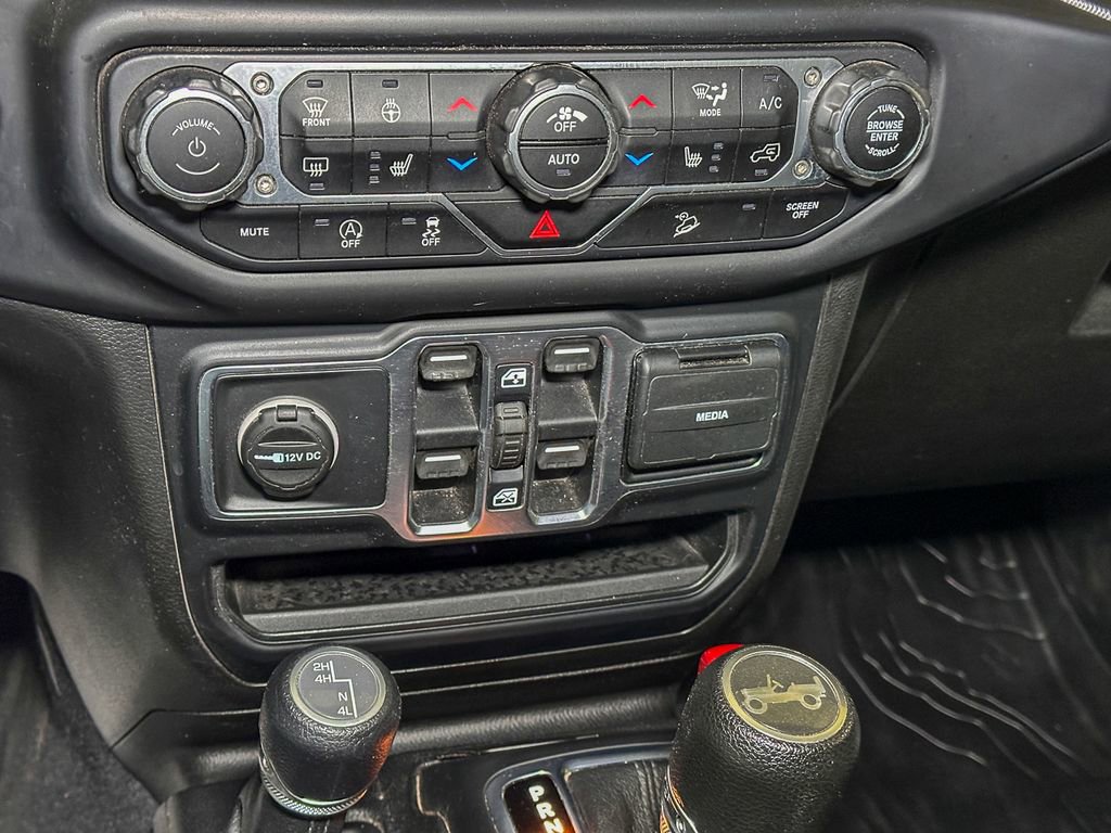 Used 2020 Jeep Wrangler Unlimited Sport S image 31