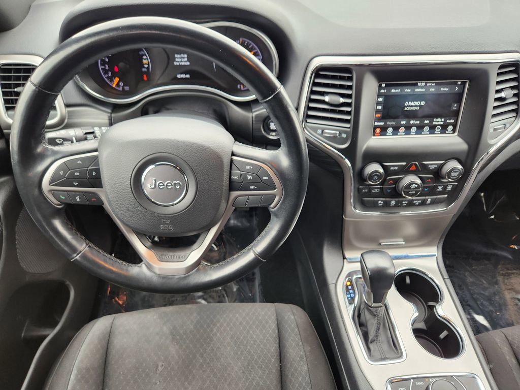 Used 2021 Jeep Grand Cherokee Laredo video 2