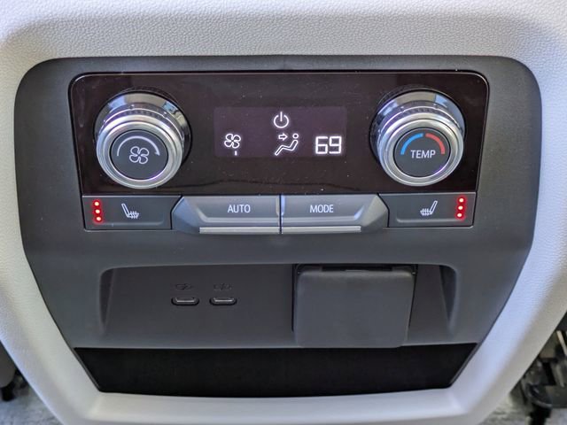 Used 2025 GMC Acadia Denali image 17