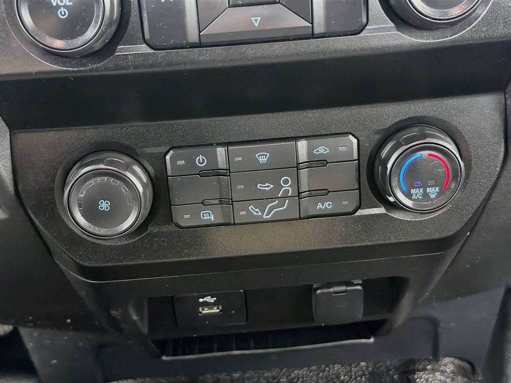 Used 2022 Ford F250 XL w/ Power Equipment Group AWD/4WD image 15