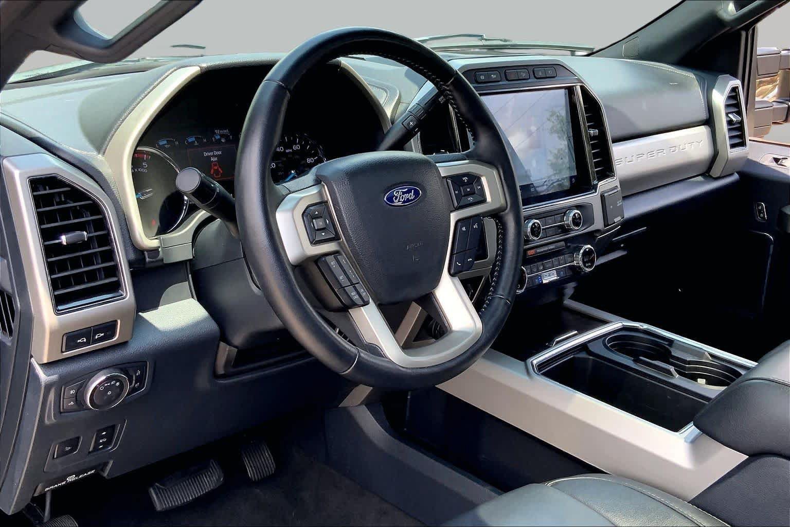 Used 2022 Ford F250 Lariat w/ Lariat Ultimate Package AWD/4WD image 18