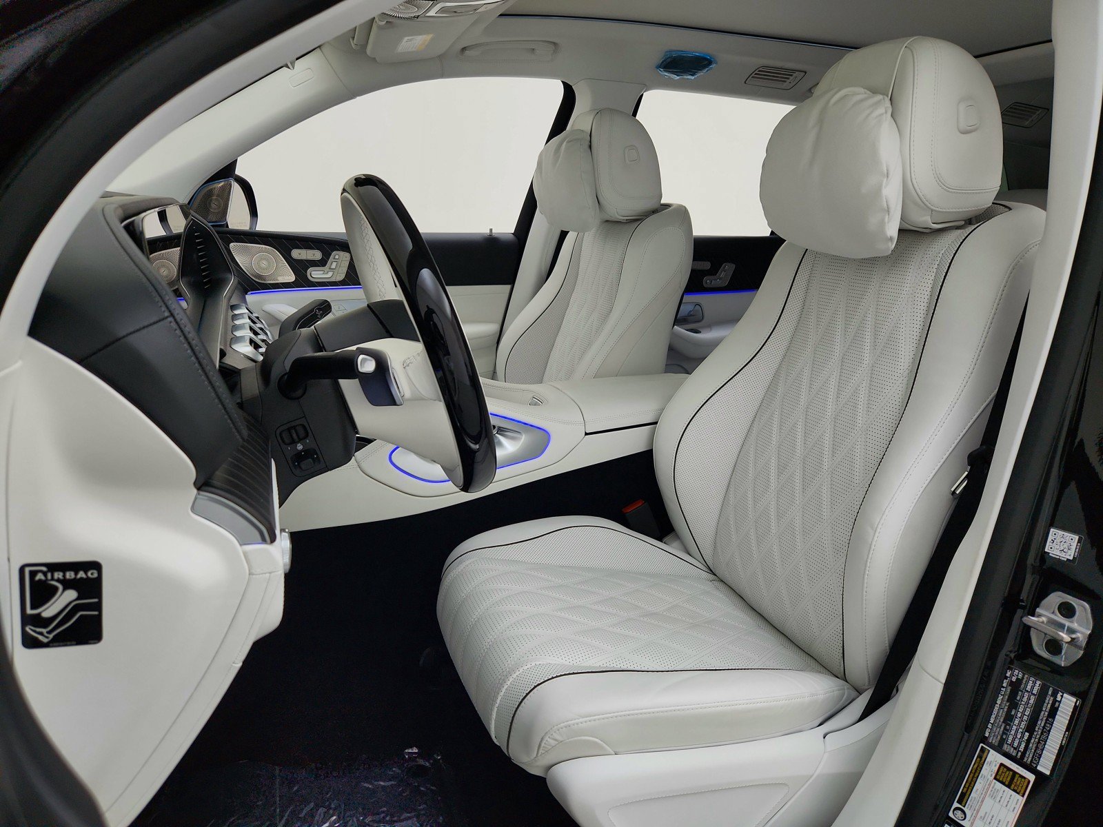 New 2026 Mercedes-Benz Maybach GLS 600 4MATIC image 17