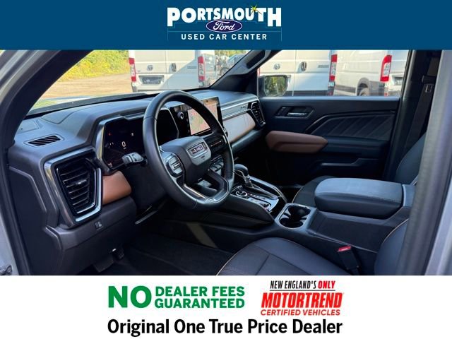 Used 2024 GMC Canyon AT4 image 4