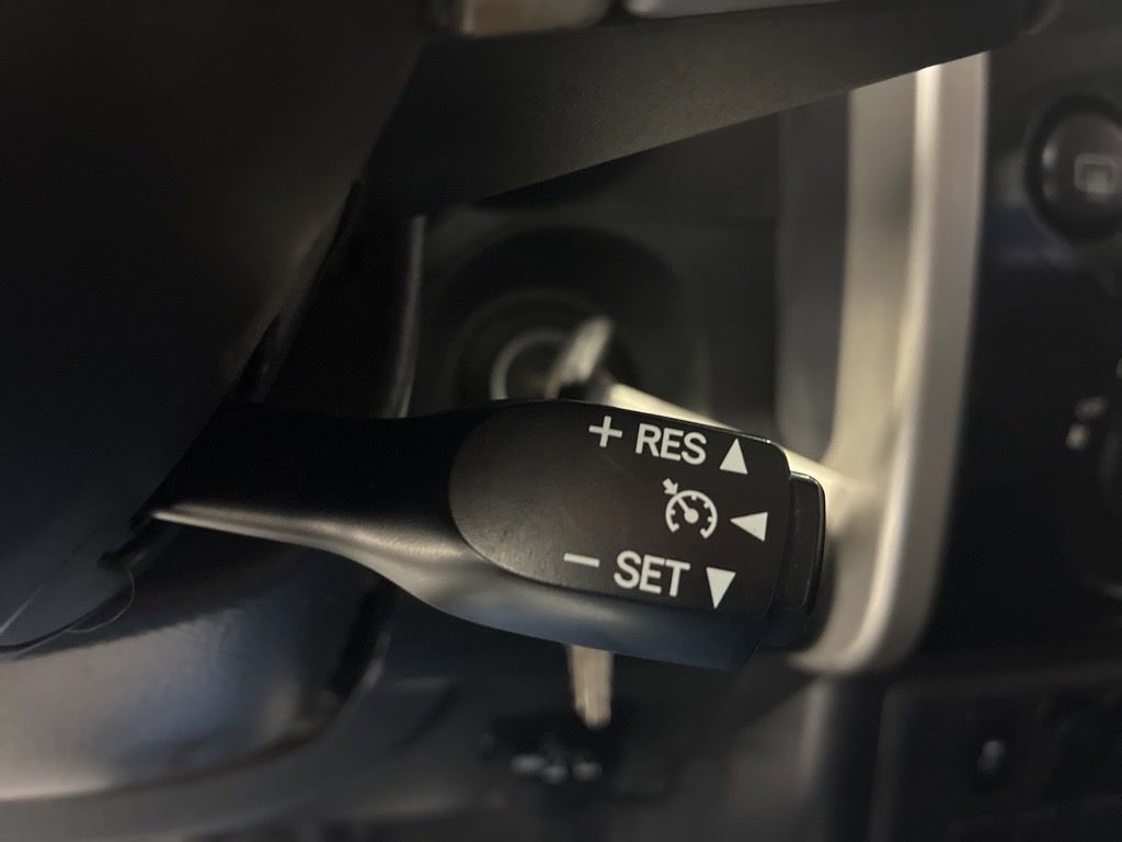 Used 2014 Toyota FJ Cruiser 4WD w/ Convenience Package image 17