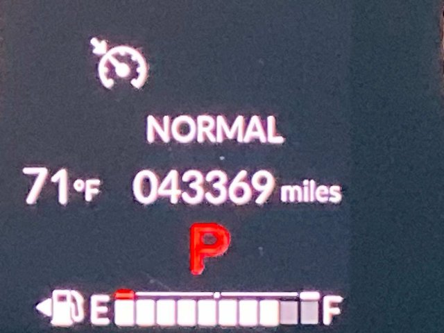 Used 2024 Honda HR-V LX image 17