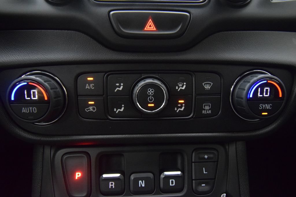 Used 2020 GMC Terrain SLT AWD/4WD image 37