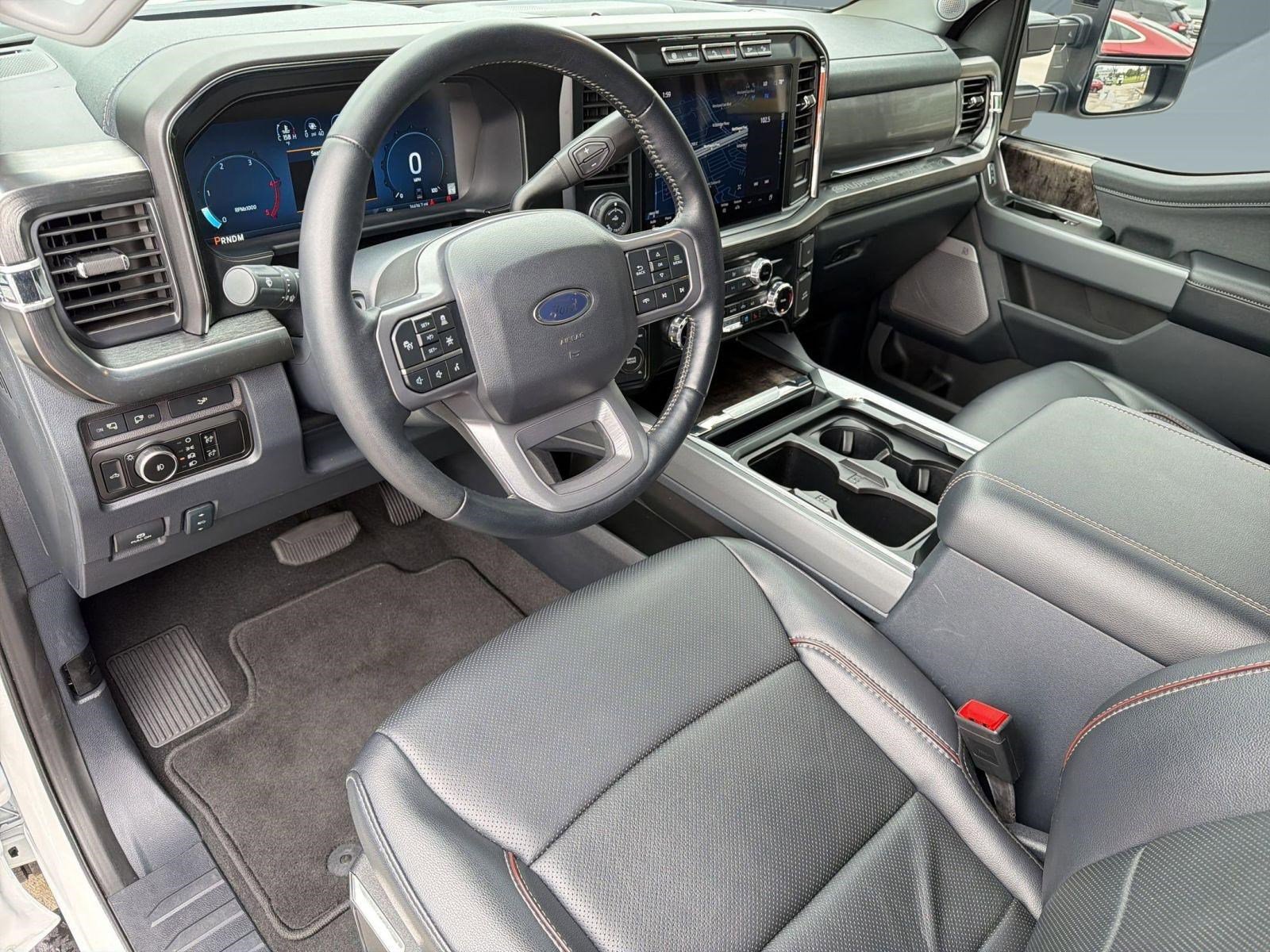 Used 2024 Ford F250 Lariat w/ Lariat Ultimate Package AWD/4WD image 4