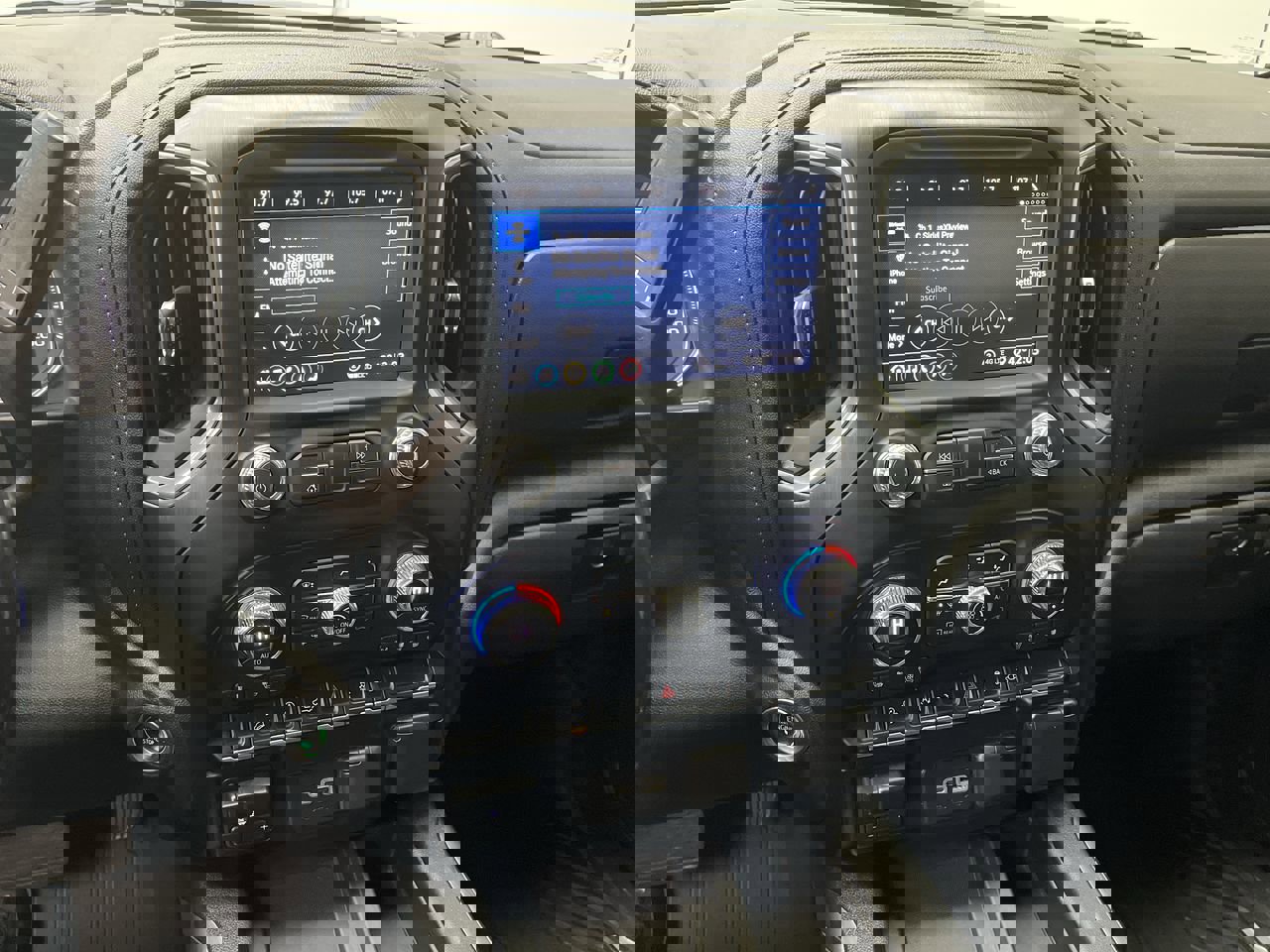 Used 2020 GMC Sierra 1500 AT4 w/ AT4 Preferred Package image 17