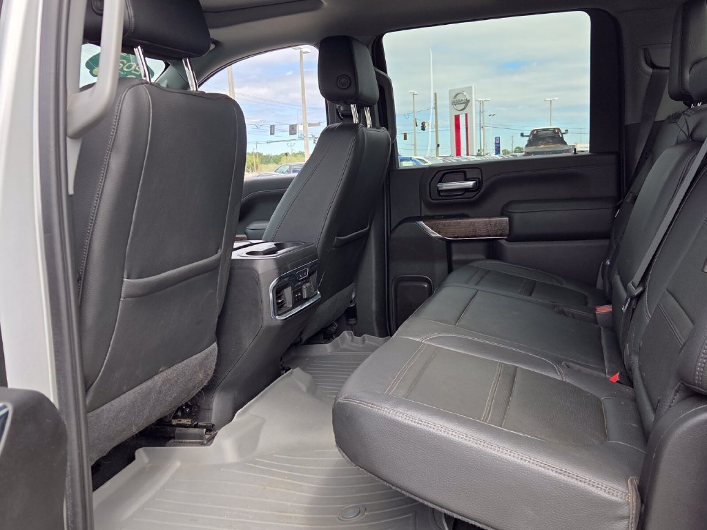 Certified 2023 GMC Sierra 2500 Denali w/ Denali Ultimate Package AWD/4WD image 7