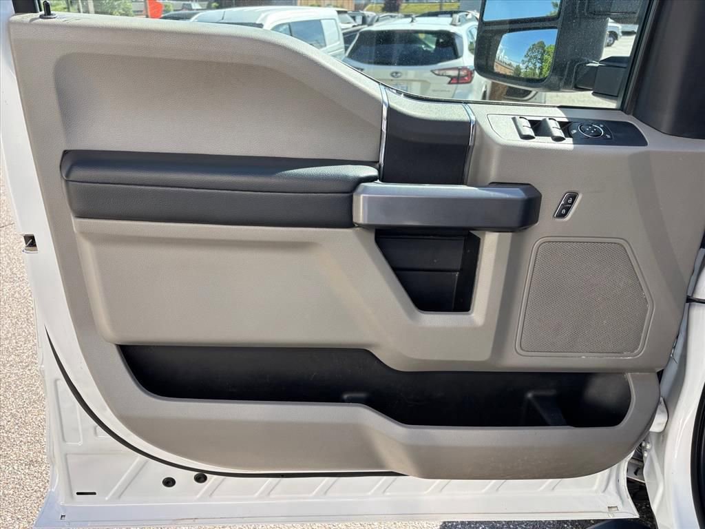 Used 2022 Ford F250 XLT AWD/4WD image 8
