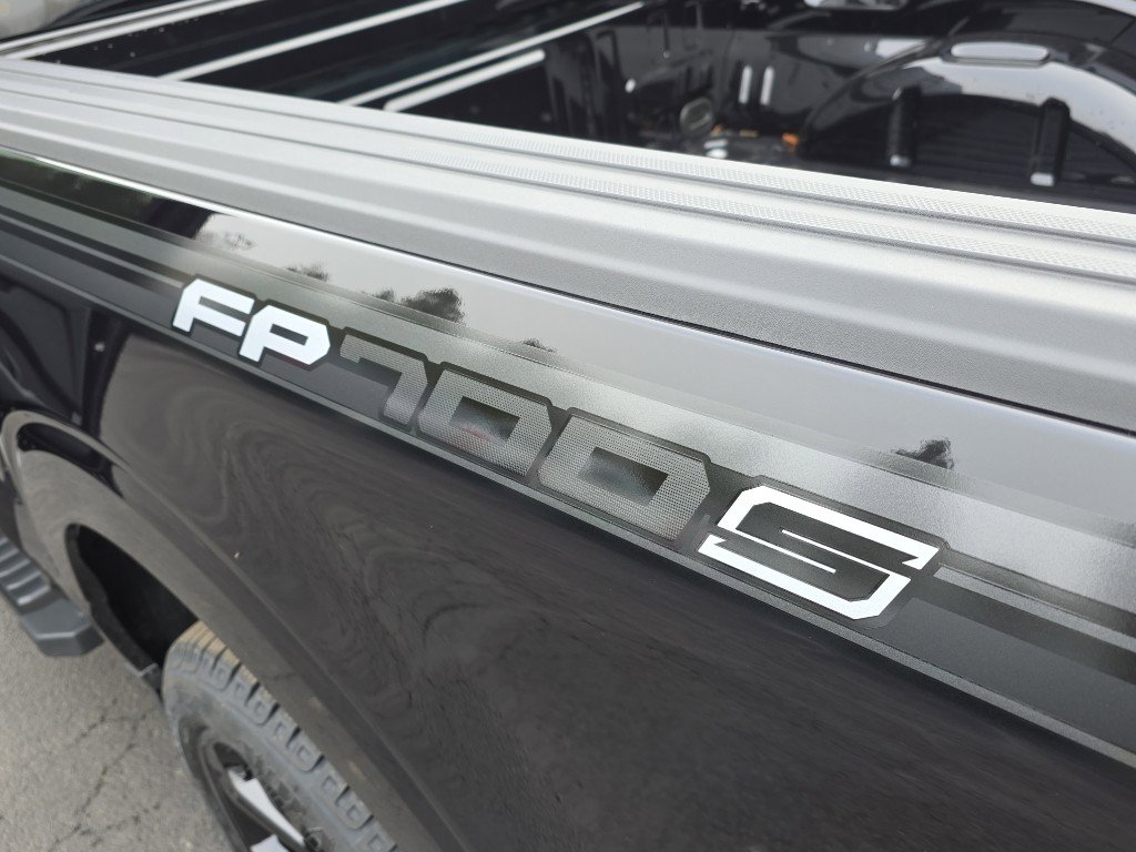 New 2025 Ford F150 Lariat w/ Equipment Group 501A Mid image 17